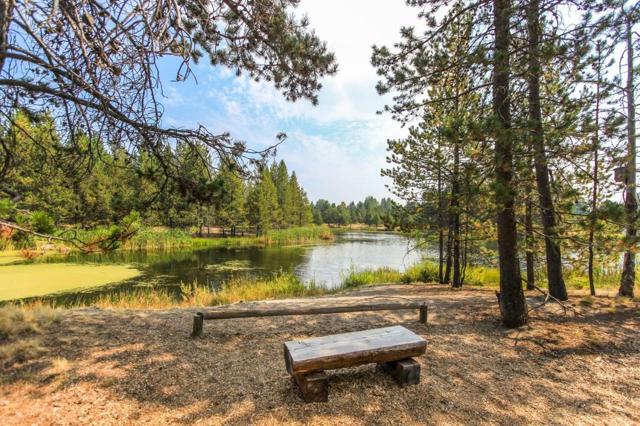 32 Cabin Cluster Ln Sunriver Buitenkant foto